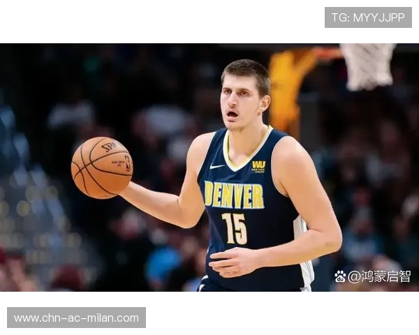 掘金约基奇篮下策应为队友制造空位