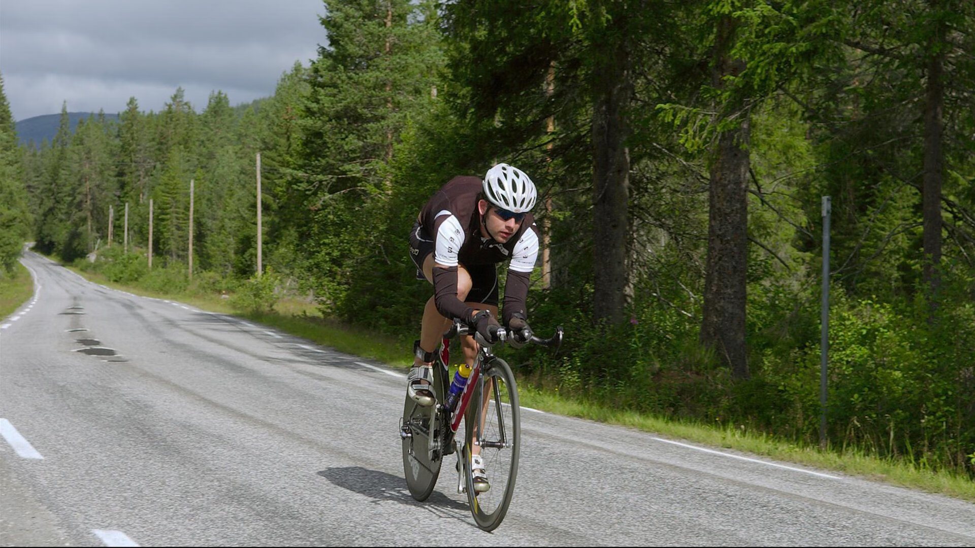 中国足球青训课程更新加入战术问题场景模拟，中国足球青训将来的发展